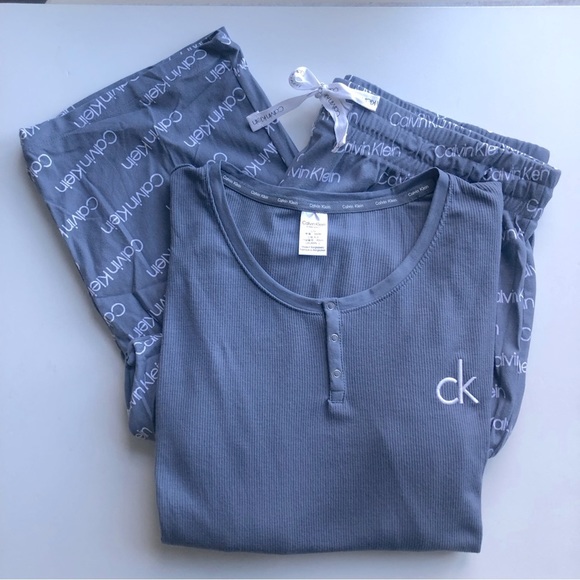 Calvin Klein Logo Cozy Fleece 2 pc Pajamas, Blue L NWT - Picture 4 of 8